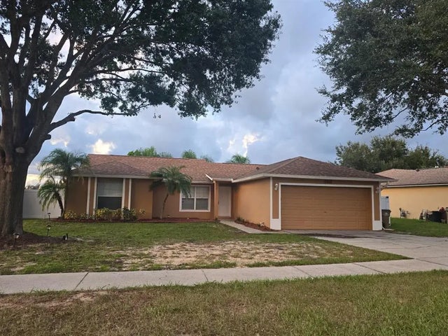 13303 Pinyon Drive, CLERMONT