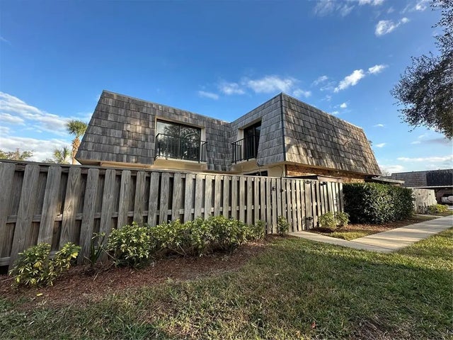 921 Royal Oak Boulevard, LEESBURG