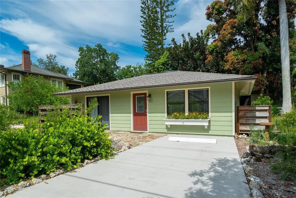 2475 Alameda Avenue B, SARASOTA