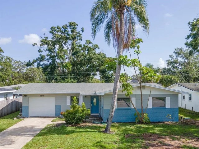 4717 W Coachman Avenue, TAMPA