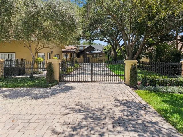 1629 Hempel Avenue, WINDERMERE