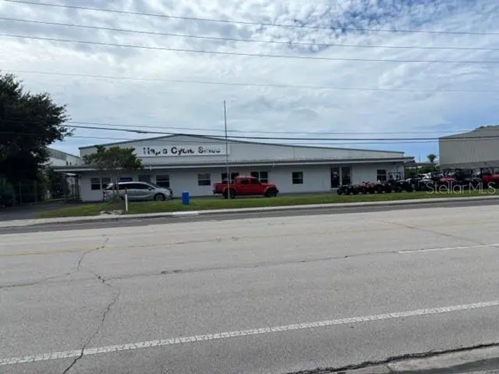 2 of 83 - 2530 17th Street, SARASOTA, FL