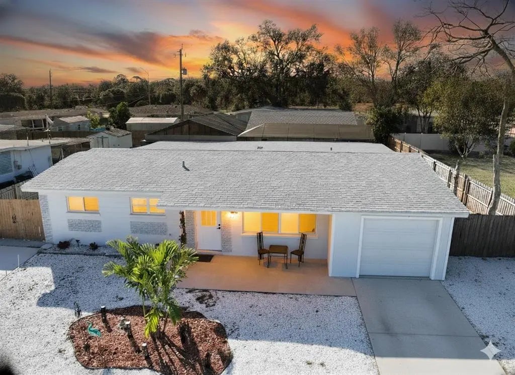 5010 Lahaina Drive, SARASOTA