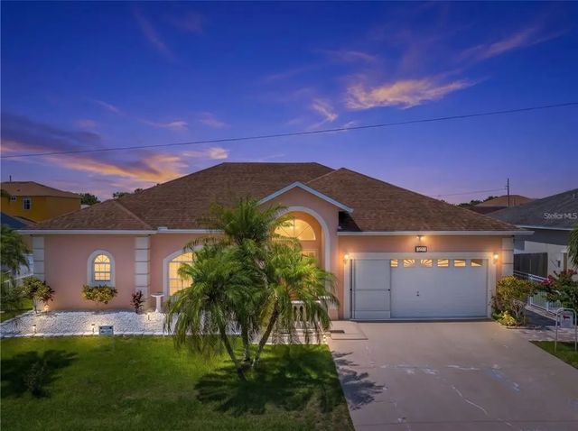 323 Alegriano Court, KISSIMMEE