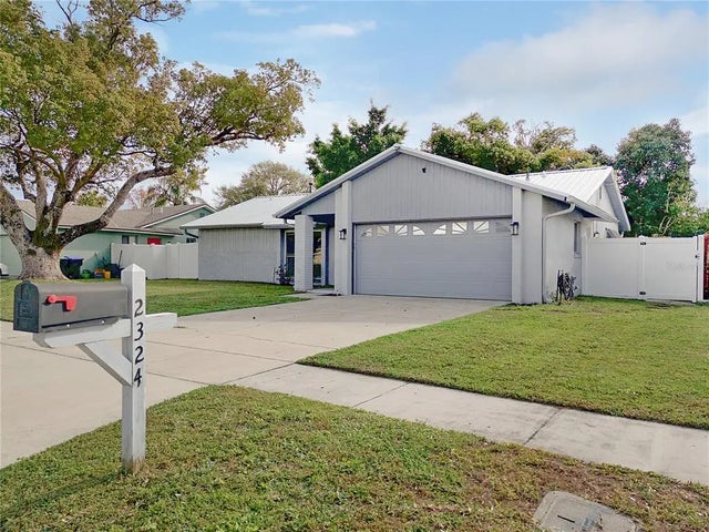 2324 Woodleaf Court, ORLANDO