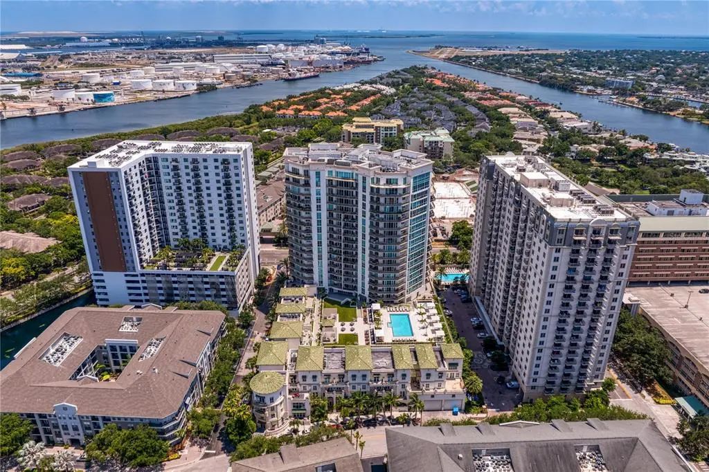 450 Knights Run Avenue 1004, TAMPA