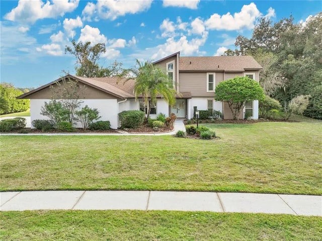 182 Wood Hall Drive, MULBERRY