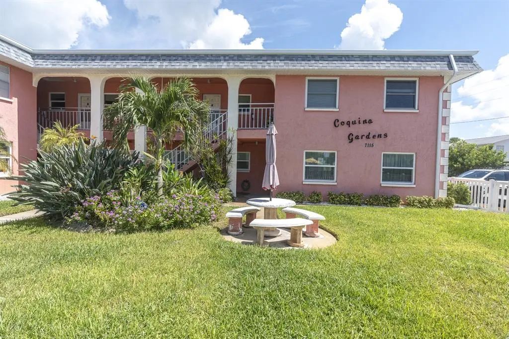 7115 Coquina Way 4, ST. PETE BEACH