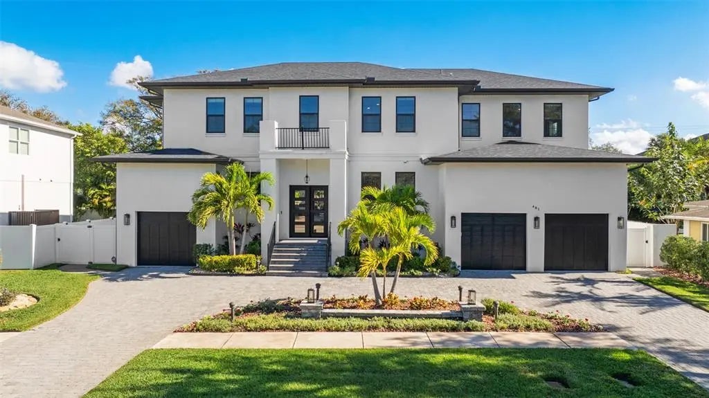 481 W Davis Boulevard, TAMPA