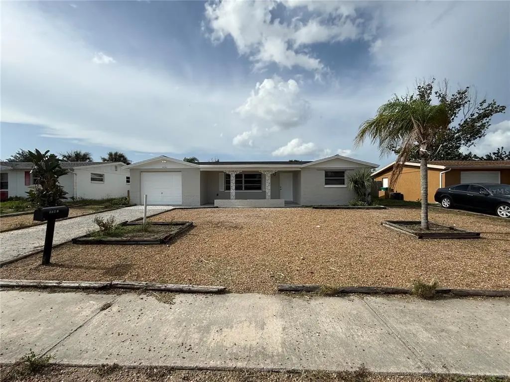 5241 Sparrow Drive, HOLIDAY