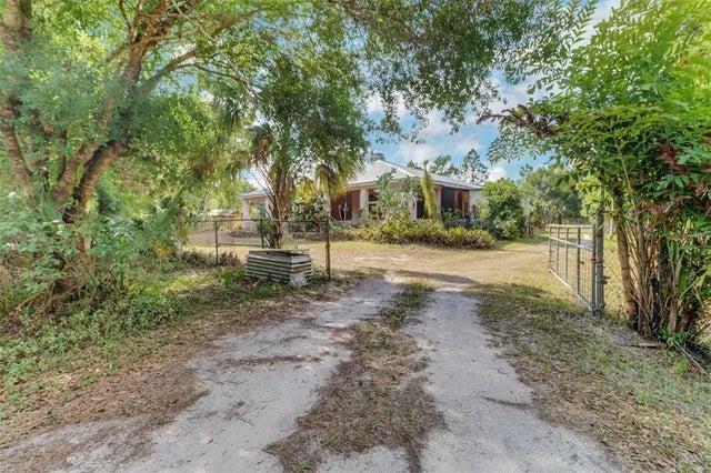 1000 Rabbit Run Road, NAPLES
