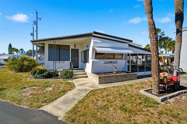 4851 W Gandy Boulevard B4l24, TAMPA