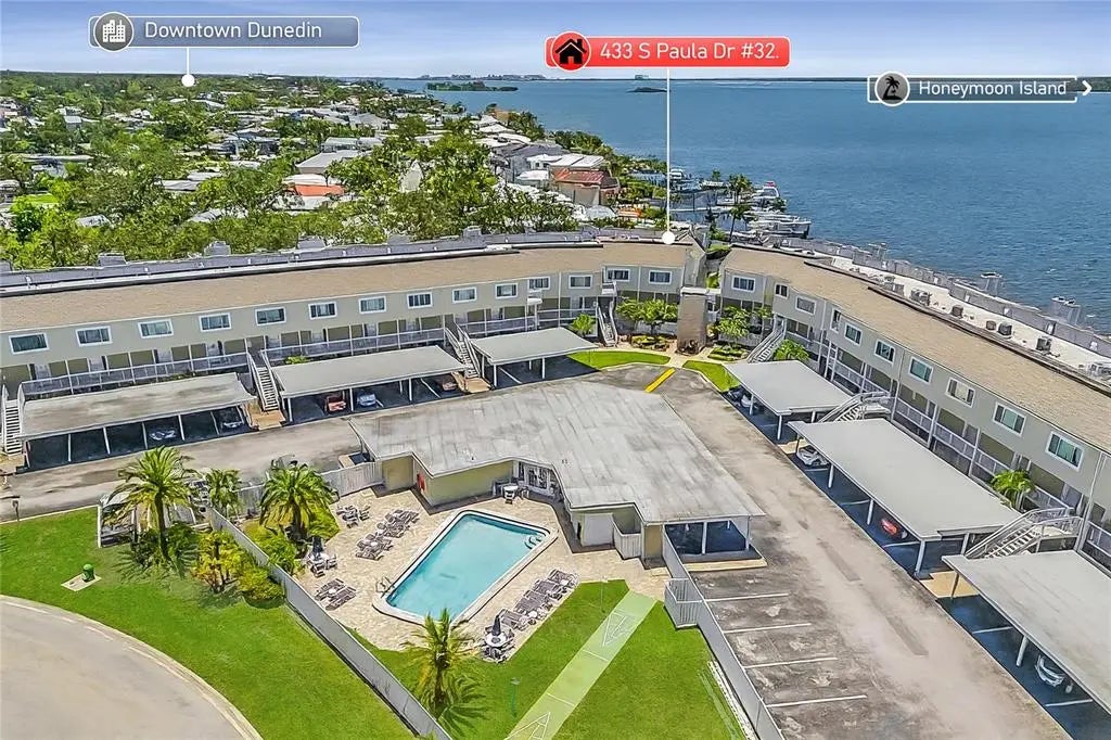 433 S Paula Drive 32, DUNEDIN