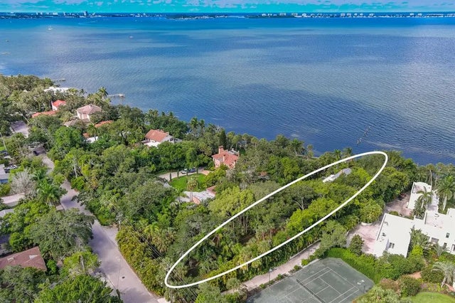 3301 Bay Shore Road, SARASOTA