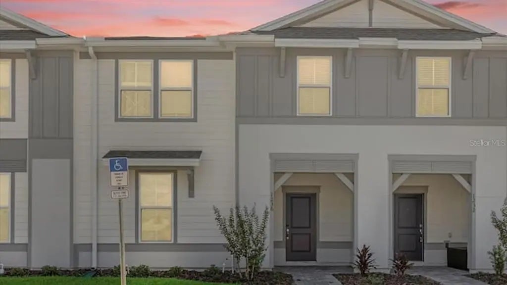 1236 Blue Island Drive, CLERMONT