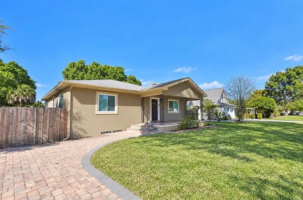 3219 W Leroy Street, TAMPA
