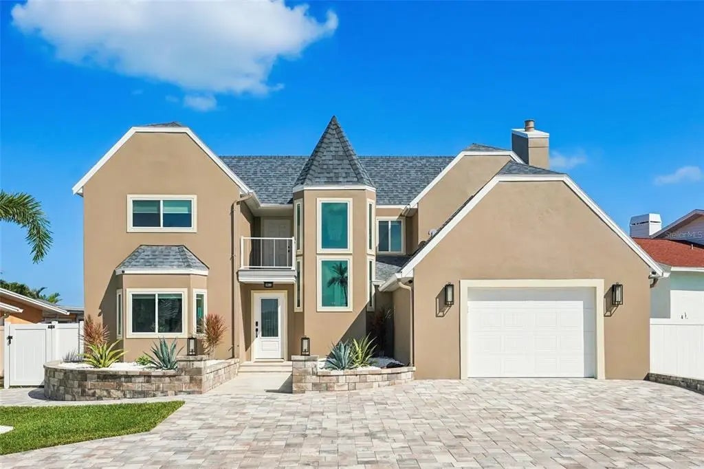 311 22nd Street, BELLEAIR BEACH