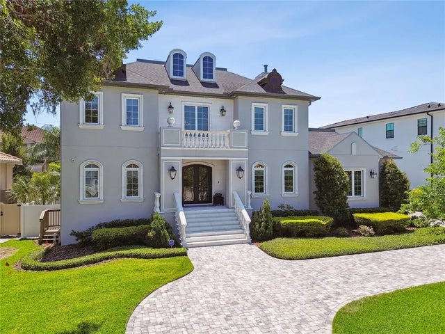 2604 S Bryant Circle, TAMPA