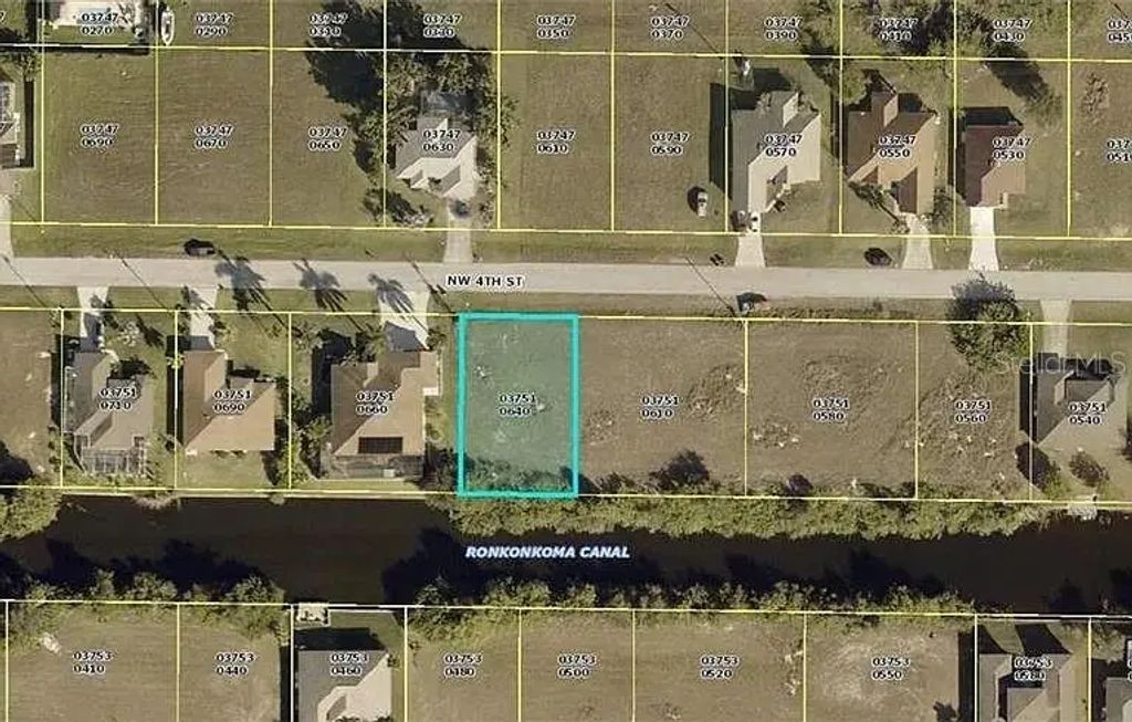2042 Nw 4th Street, CAPE CORAL