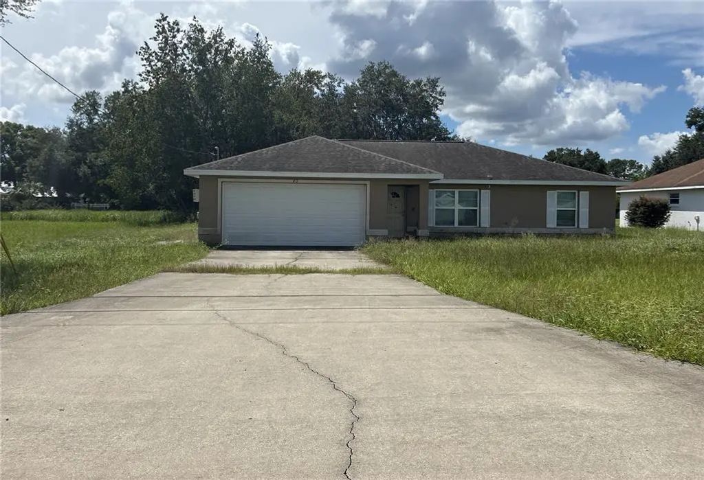 40 Pine Trace, OCALA