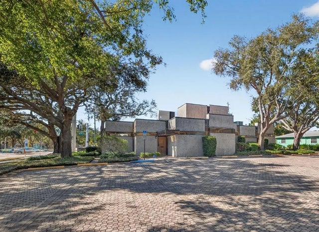 4855 1st Avenue N, ST PETERSBURG