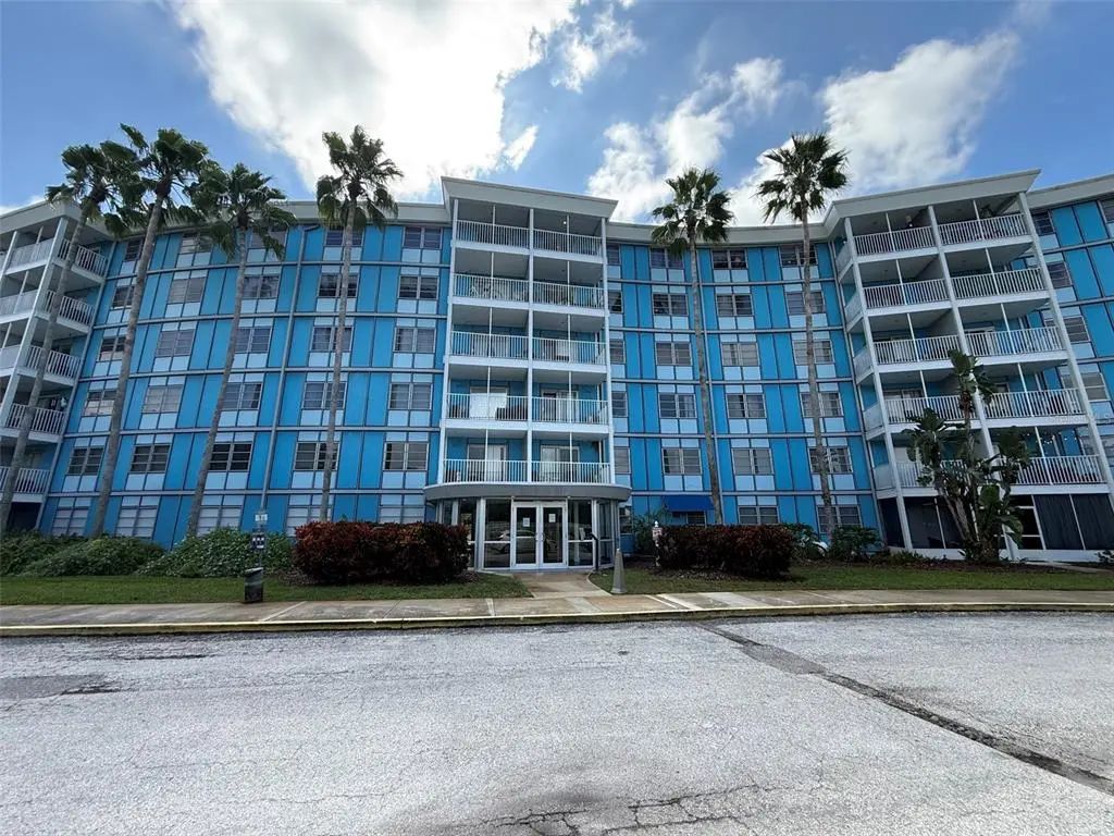 3315 58th Avenue S 114, ST. PETERSBURG