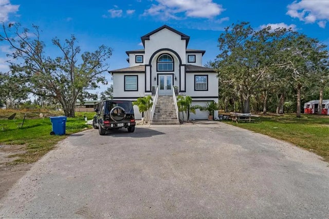 4836 Troydale Road, TAMPA