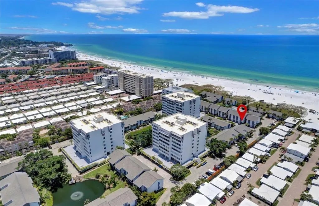 6012 W Peppertree Way 227b, SARASOTA