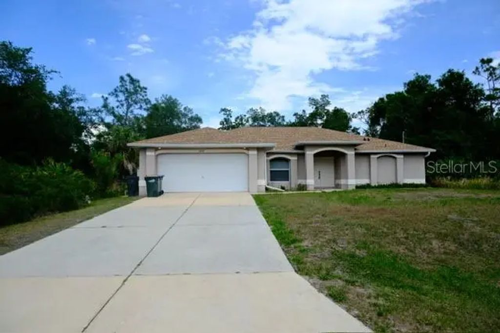 1430 Seaport Street, NORTH PORT
