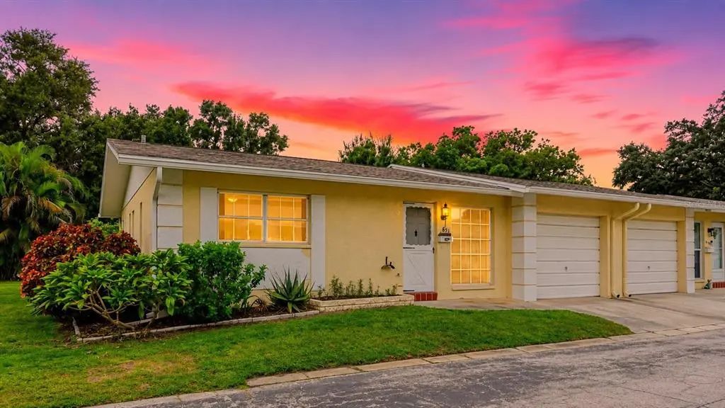 852 Oxford Court, DUNEDIN