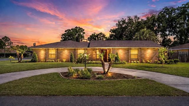 906 Crestview Drive, AUBURNDALE