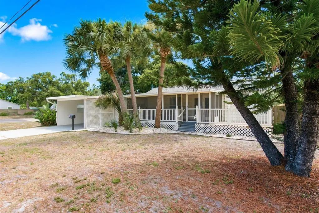 7201 5th Avenue N, ST PETERSBURG