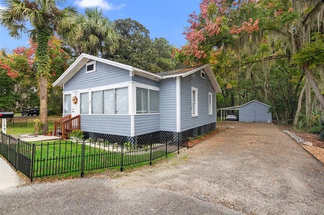 135 S Arlington Avenue, DELAND