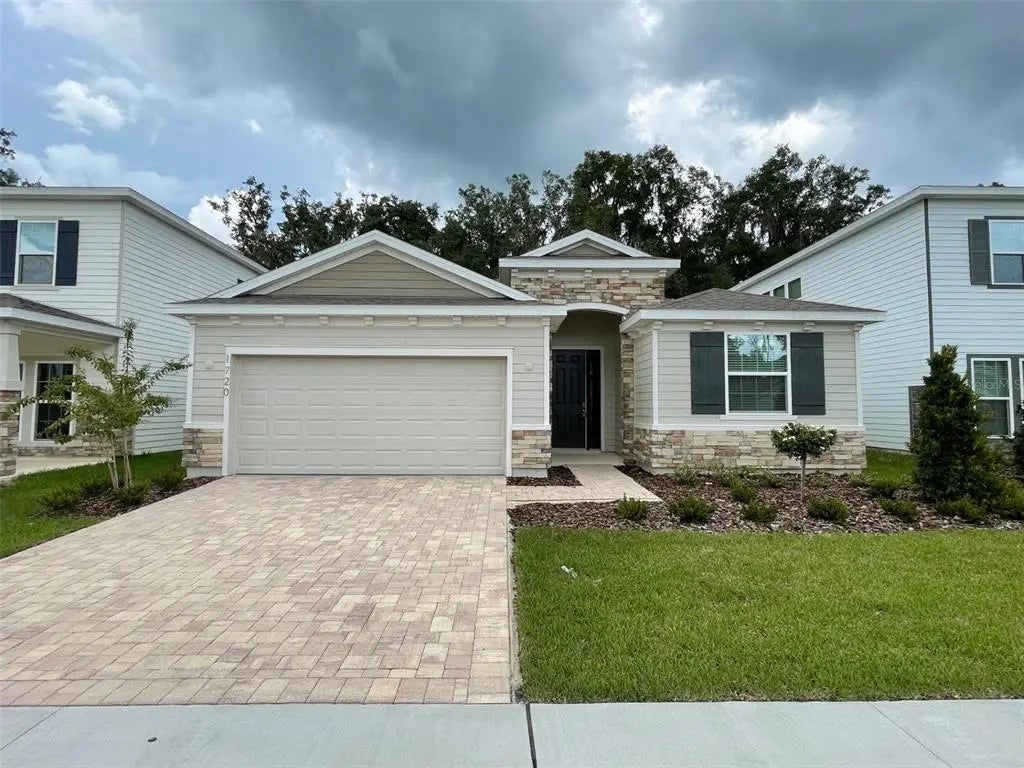 1720 Nw 136th Boulevard, NEWBERRY