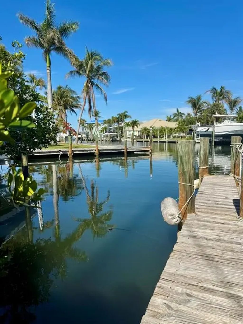 8303 Marina Drive 12, HOLMES BEACH