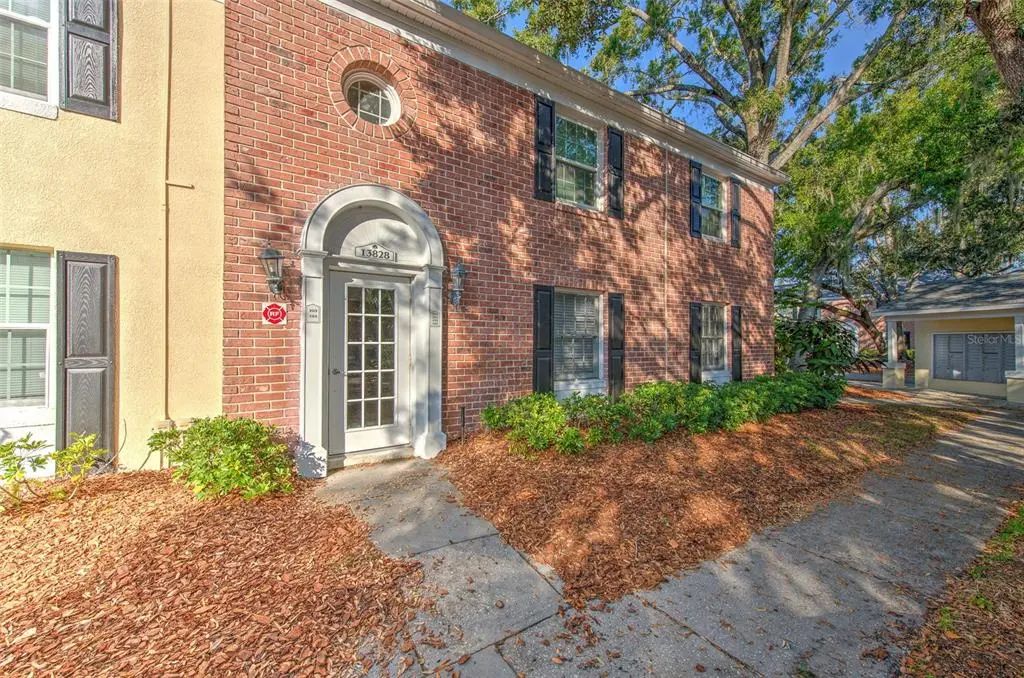 13828 Orange Sunset Drive 201, TAMPA
