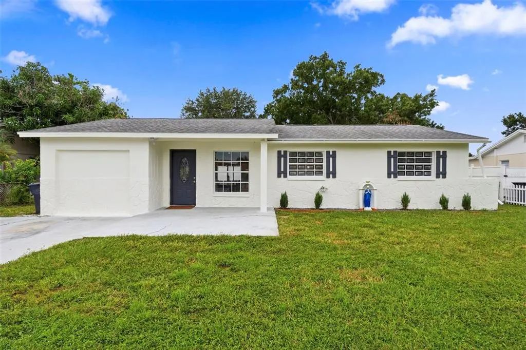 1719 Julian Lane Drive, TAMPA