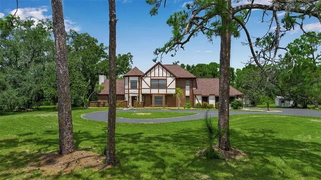 6700 Shetland Way, SARASOTA