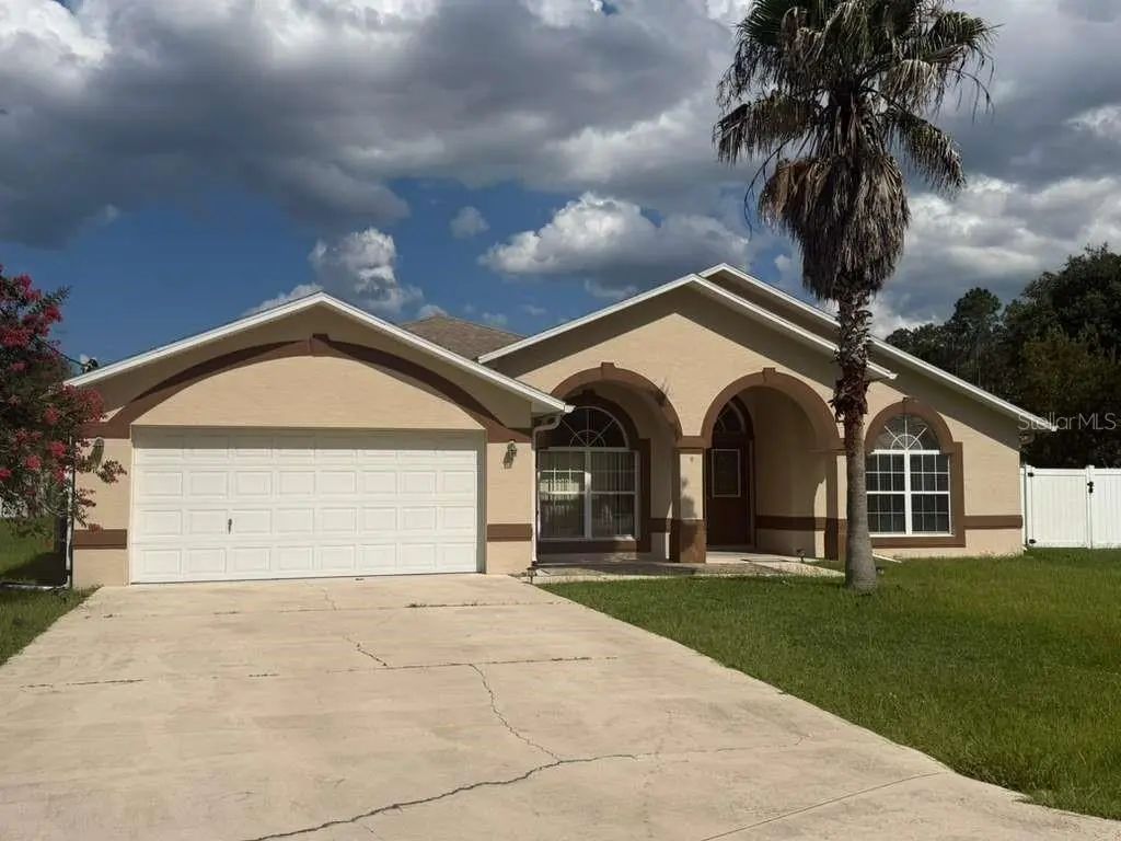9 Ranber Place, PALM COAST