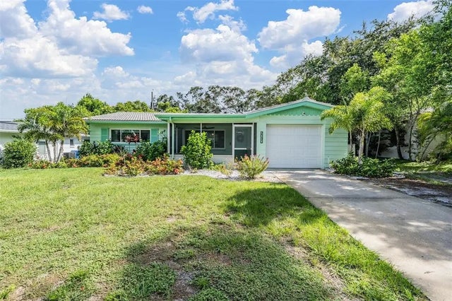 2030 High Ridge Drive, CLEARWATER