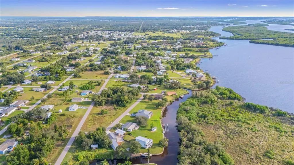 333 Hile Lane, PUNTA GORDA