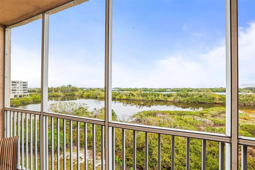6399 Shoreline Drive 4305, ST. PETERSBURG