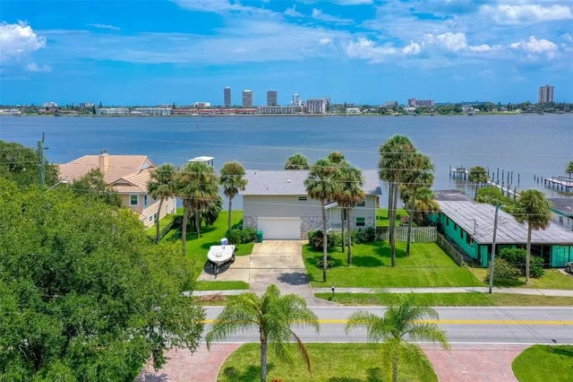 1633 Riverside Drive, DAYTONA BEACH