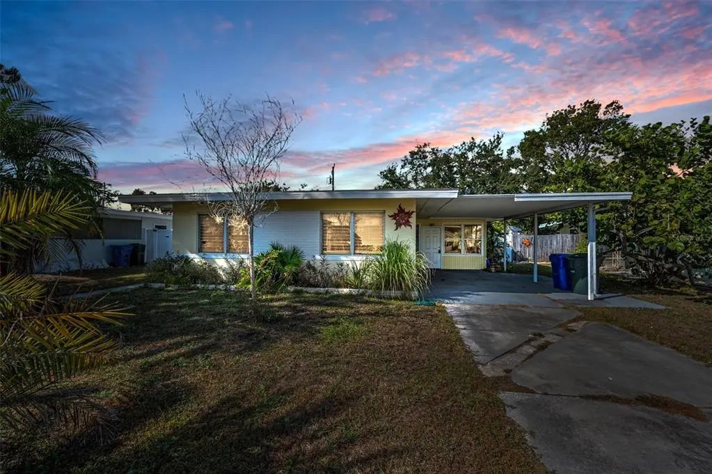 2476 Coronado Way, DUNEDIN