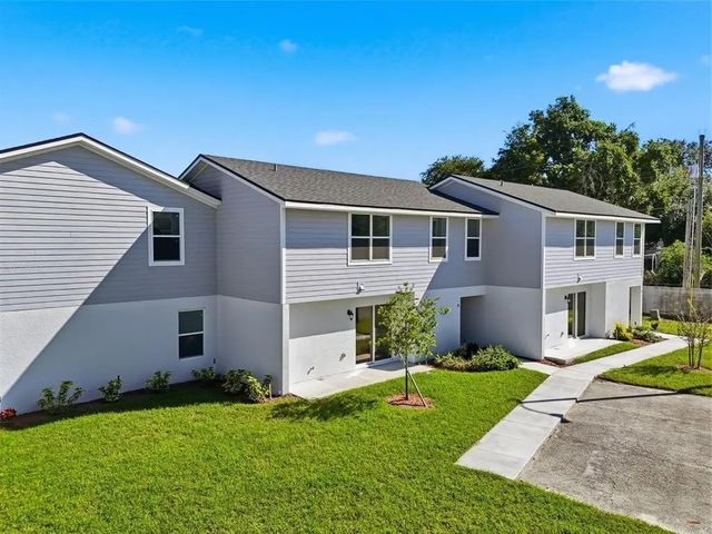 222 Carpenters Way 66, LAKELAND