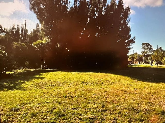 Lot 17&18 Hernando Road, NORTH PORT