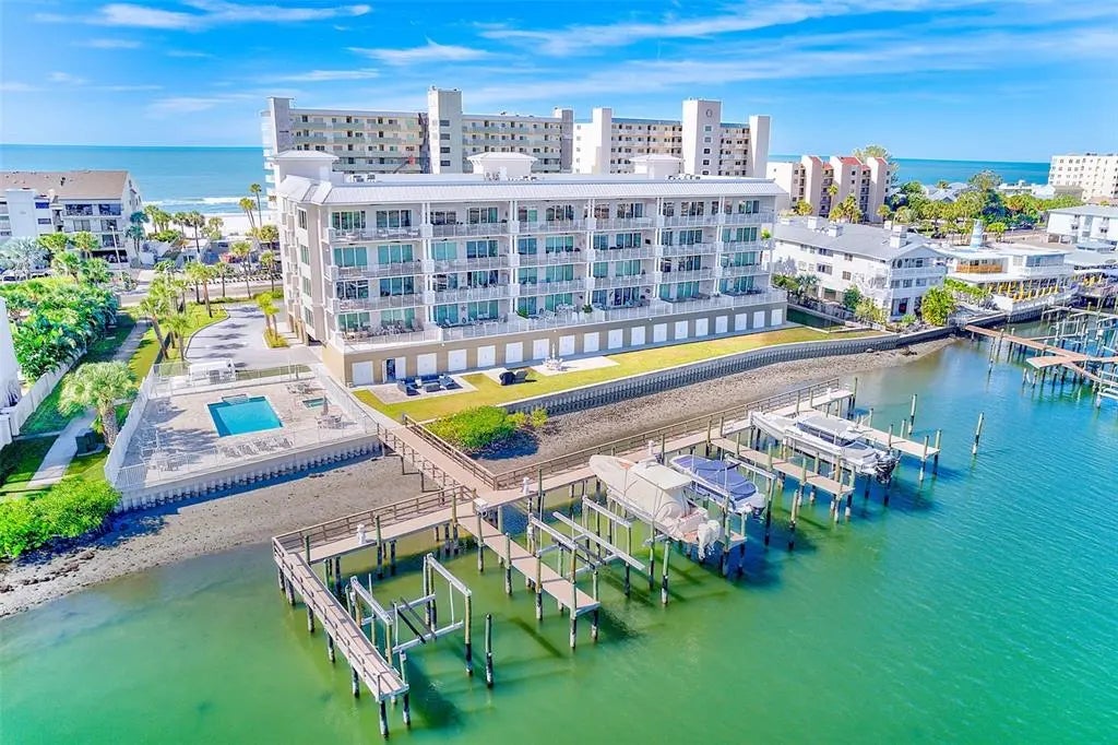 20001 Gulf Boulevard 301, INDIAN SHORES