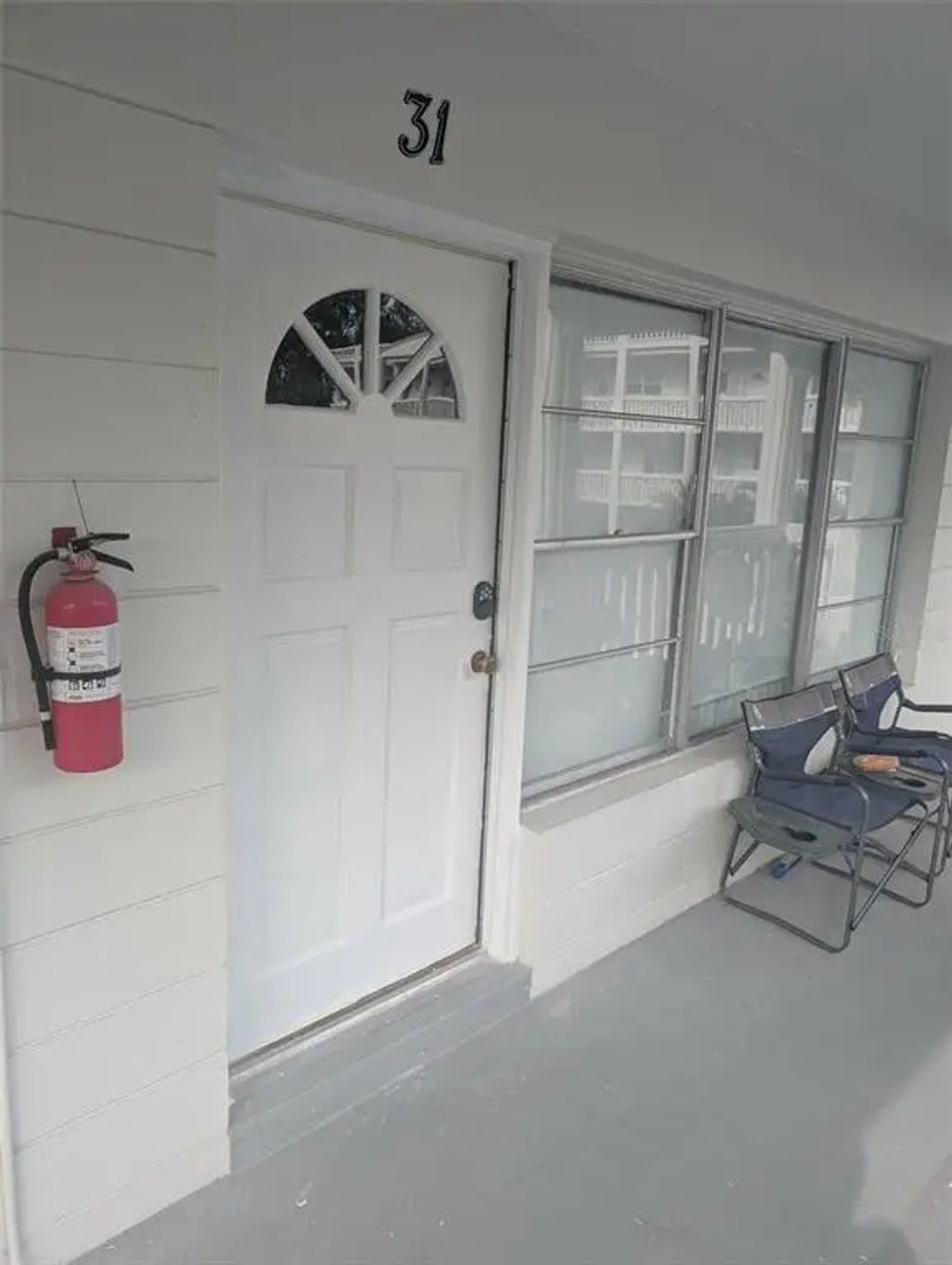 2021 Australia Way W 31, CLEARWATER