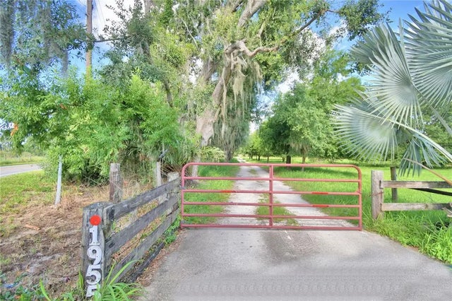 1955 W Lake Hamilton Drive, WINTER HAVEN