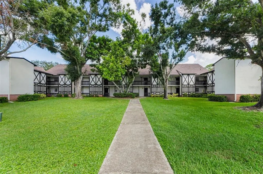 420 N Bayshore Boulevard 108, CLEARWATER